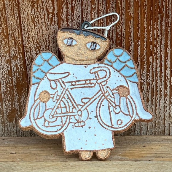 Saint Andrews Abbey ceramics bike fan hand made Angel ornament|3x3 - Picture 1 of 4